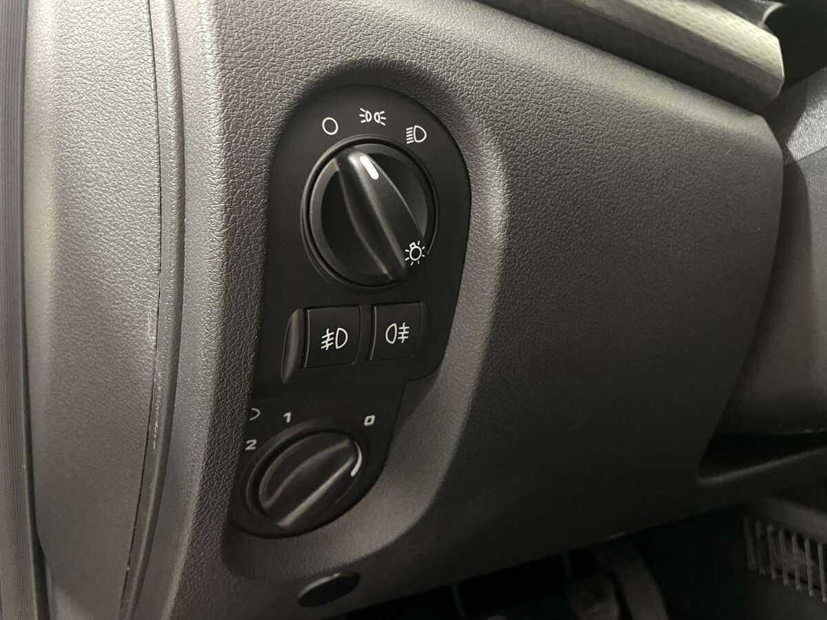 Купить Lada (ВАЗ) Granta с пробегом. Фото: #8