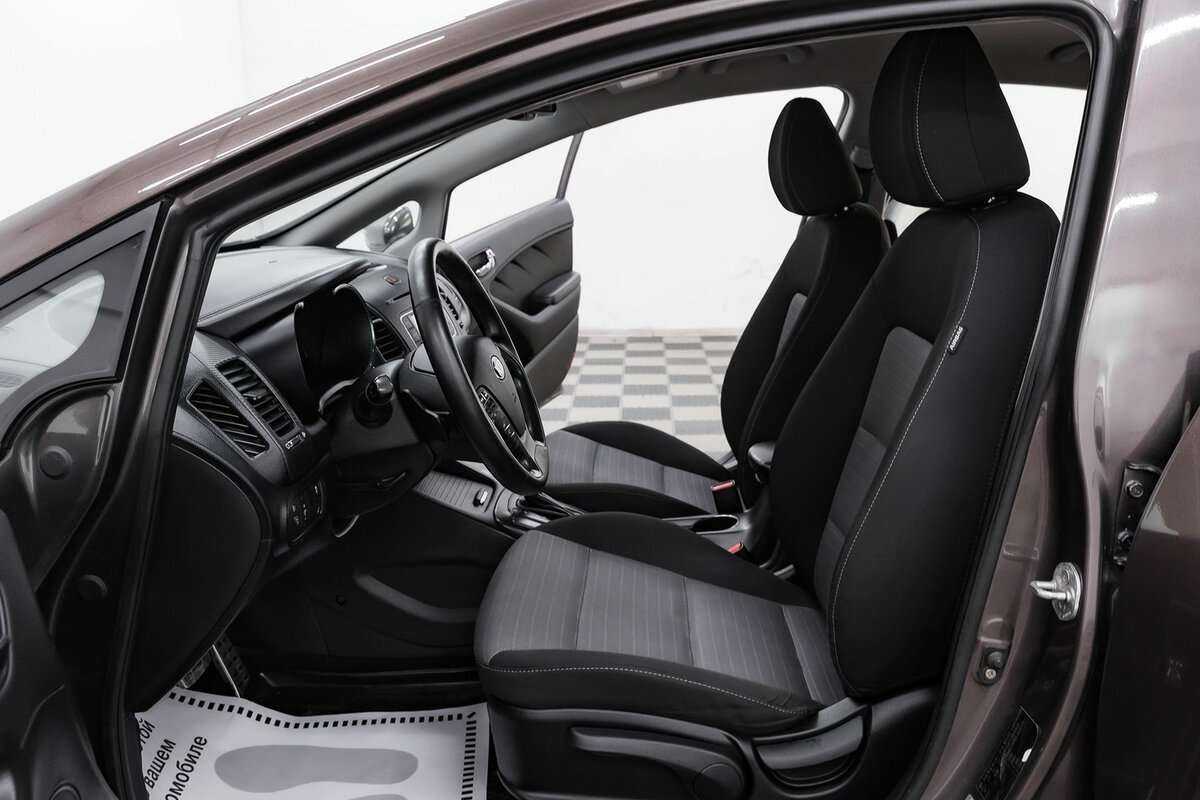 Купить Kia Cerato с пробегом. Фото: #6