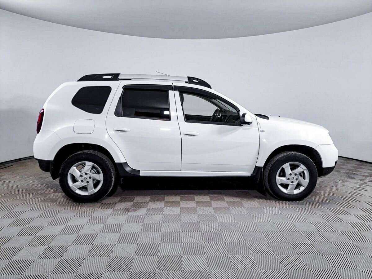 Купить Renault Duster с пробегом. Фото: #3