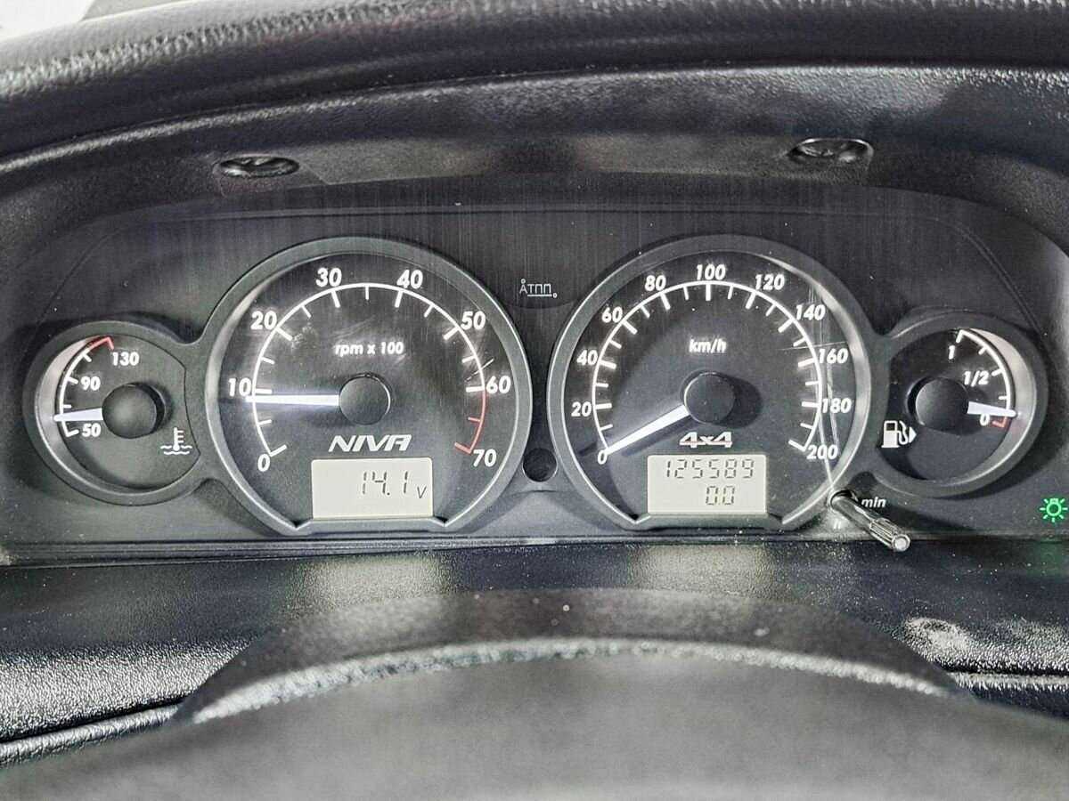Купить Chevrolet Niva с пробегом. Фото: #10