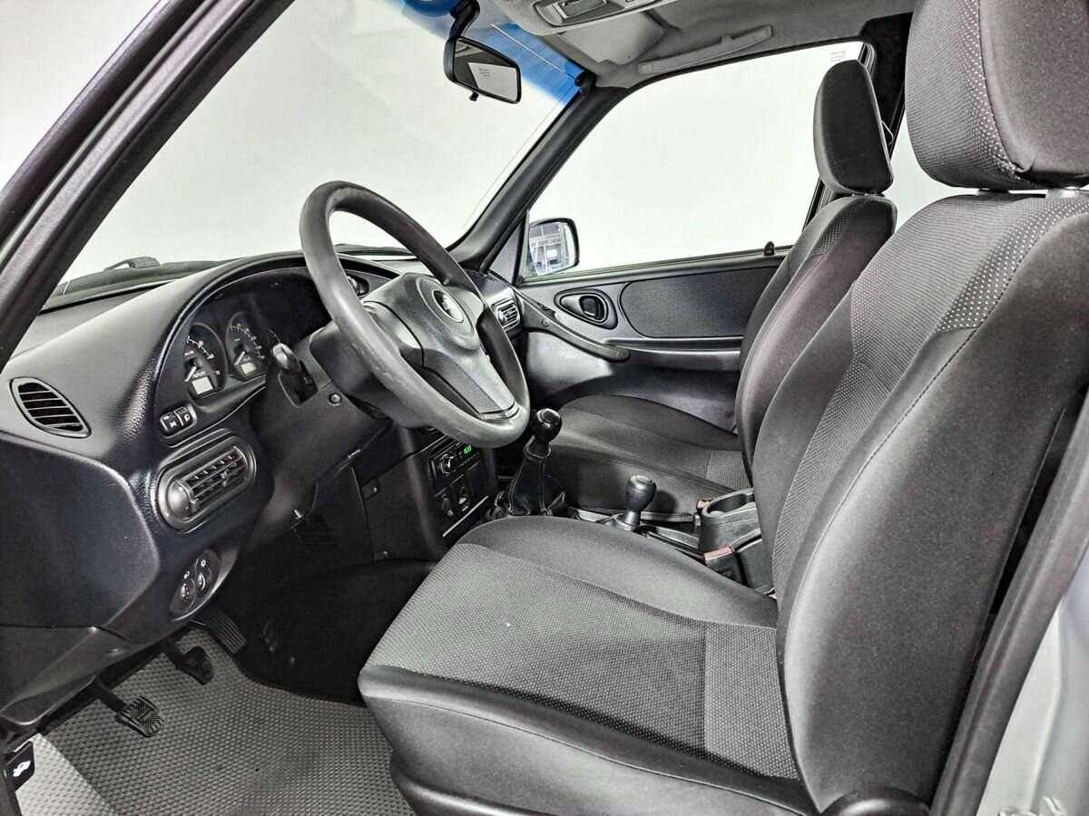 Купить Chevrolet Niva с пробегом. Фото: #13