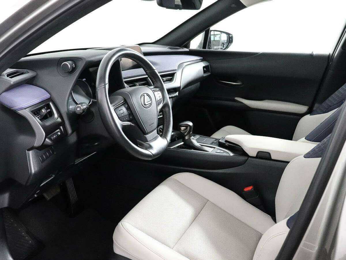 Купить Lexus UX с пробегом. Фото: #7