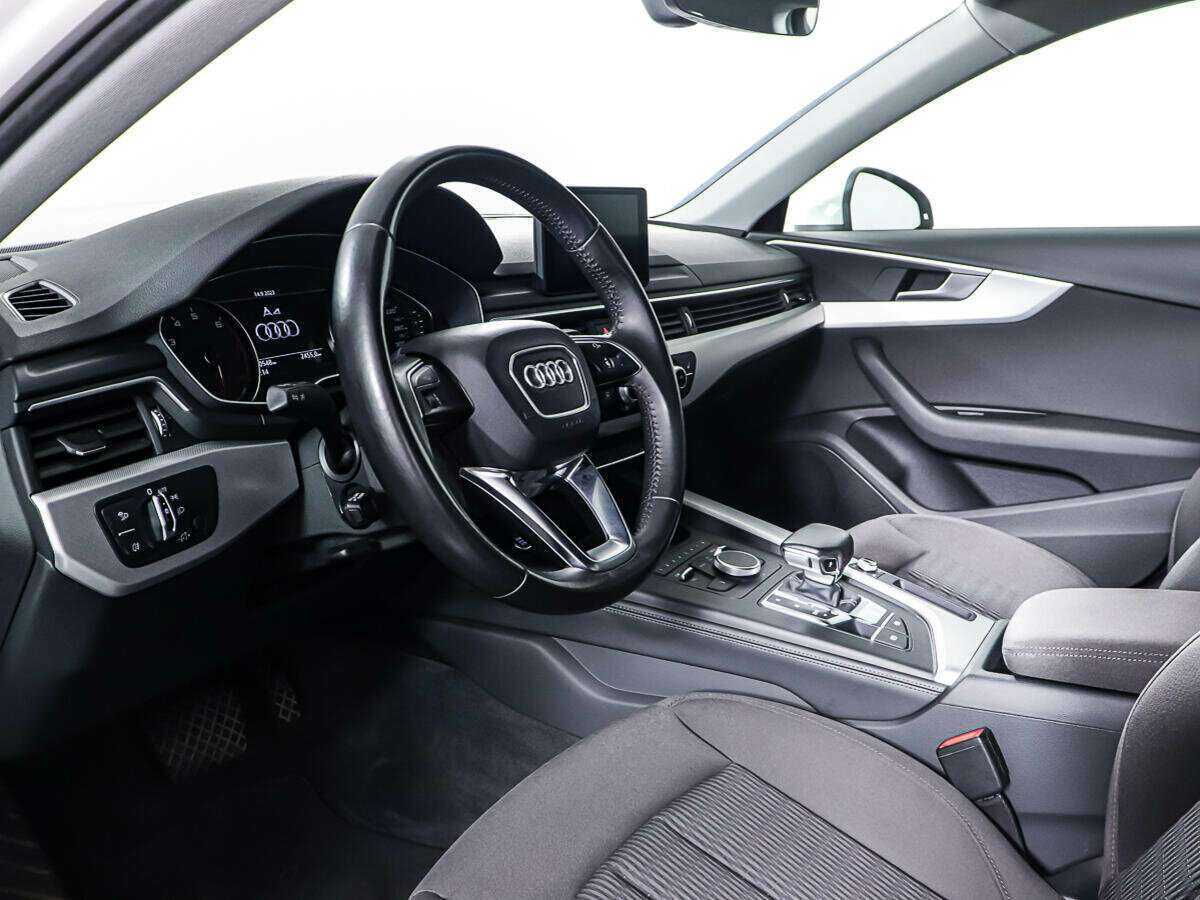 Купить Audi A4 с пробегом. Фото: #12