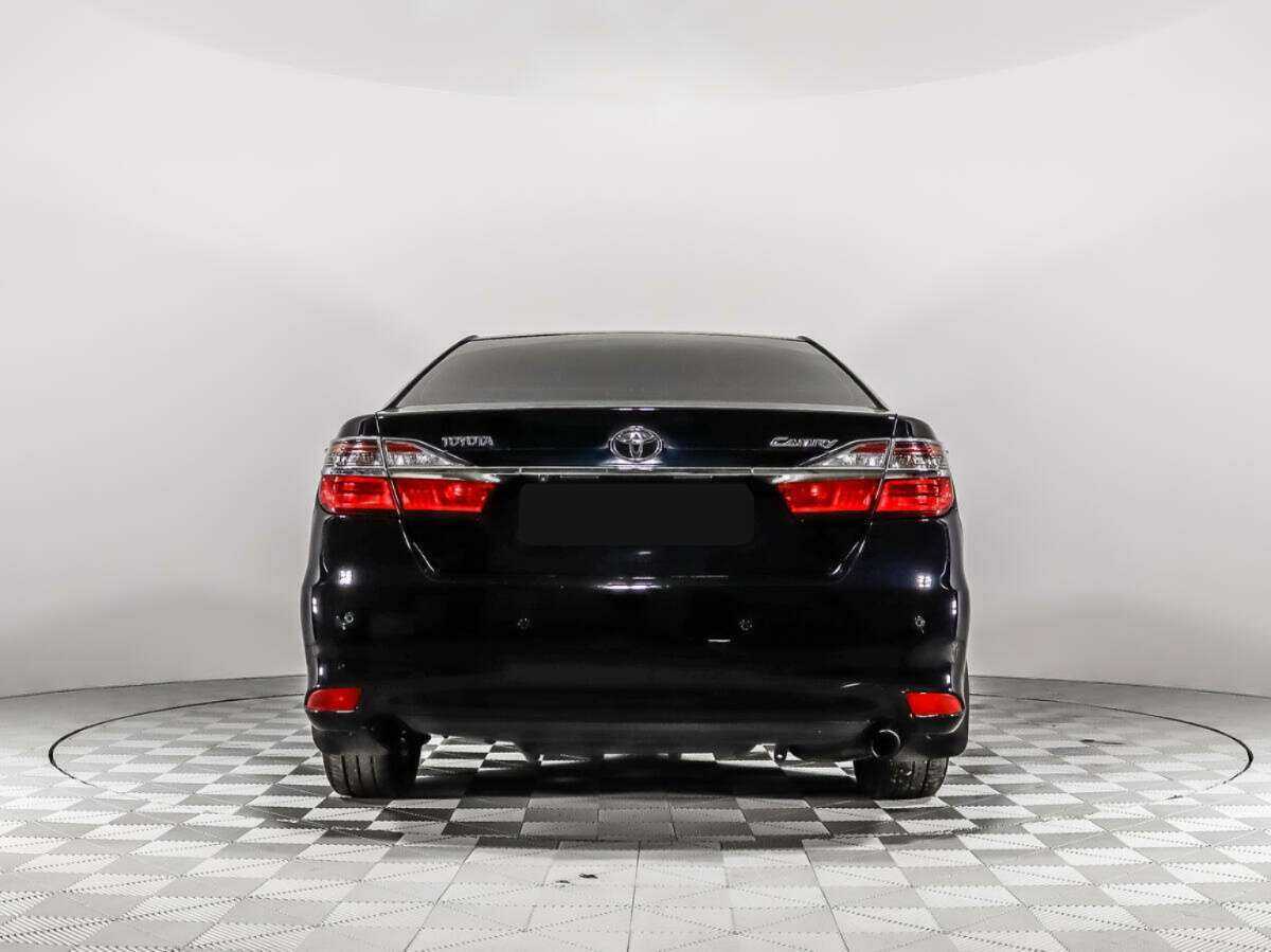 Купить Toyota Camry с пробегом. Фото: #5