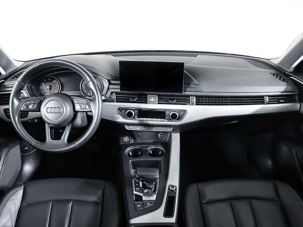 Купить Audi A4 с пробегом. Фото: #10
