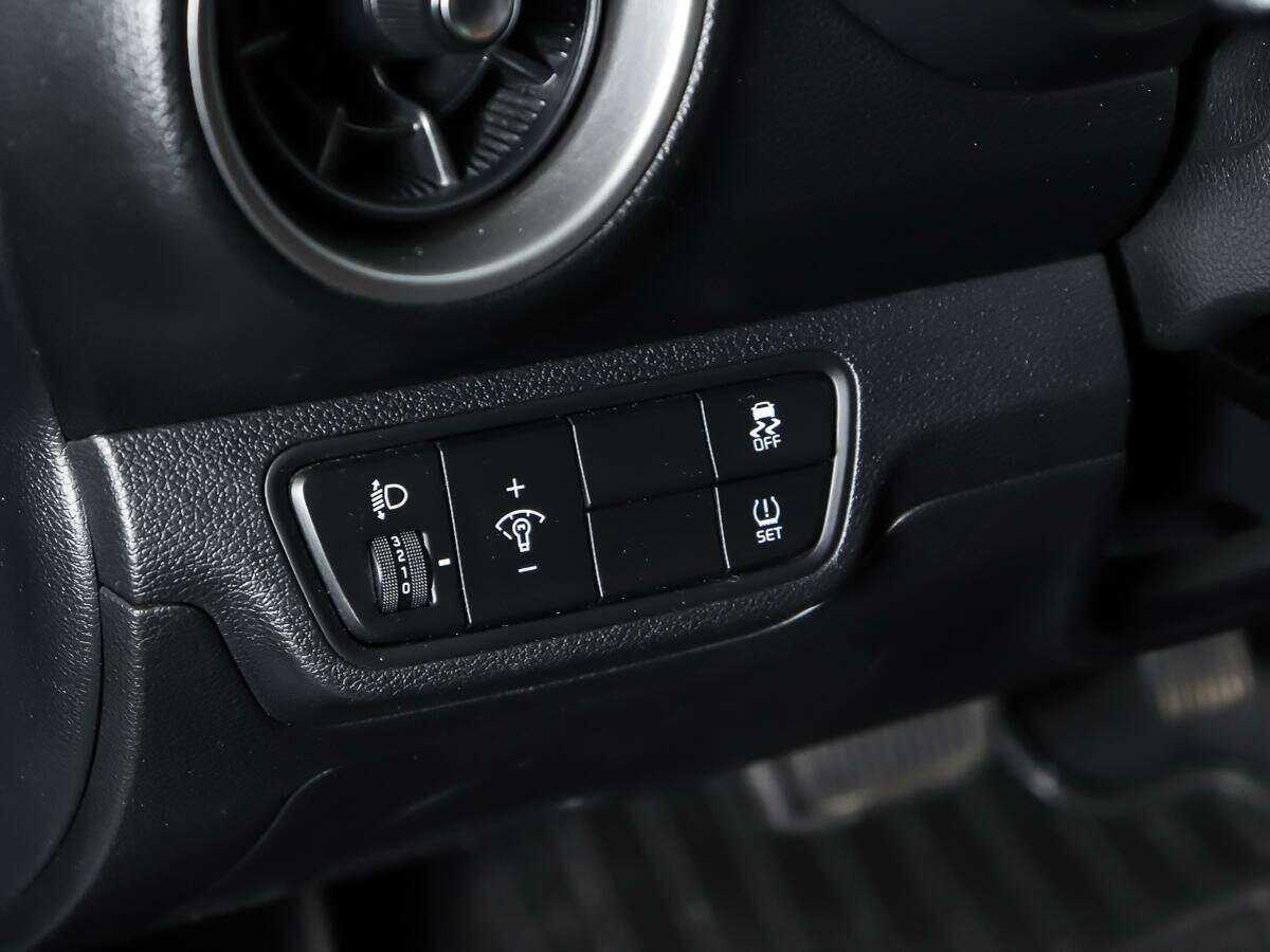 Купить Kia Cerato с пробегом. Фото: #10