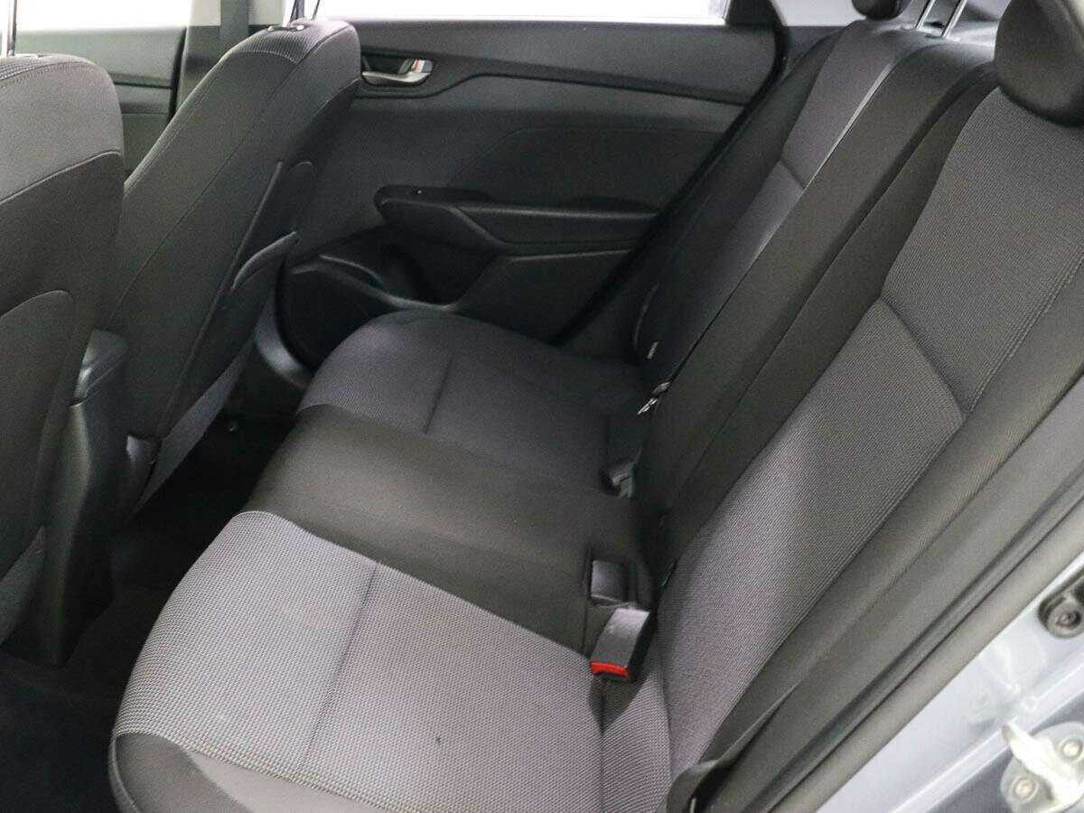 Купить Hyundai Solaris с пробегом. Фото: #7