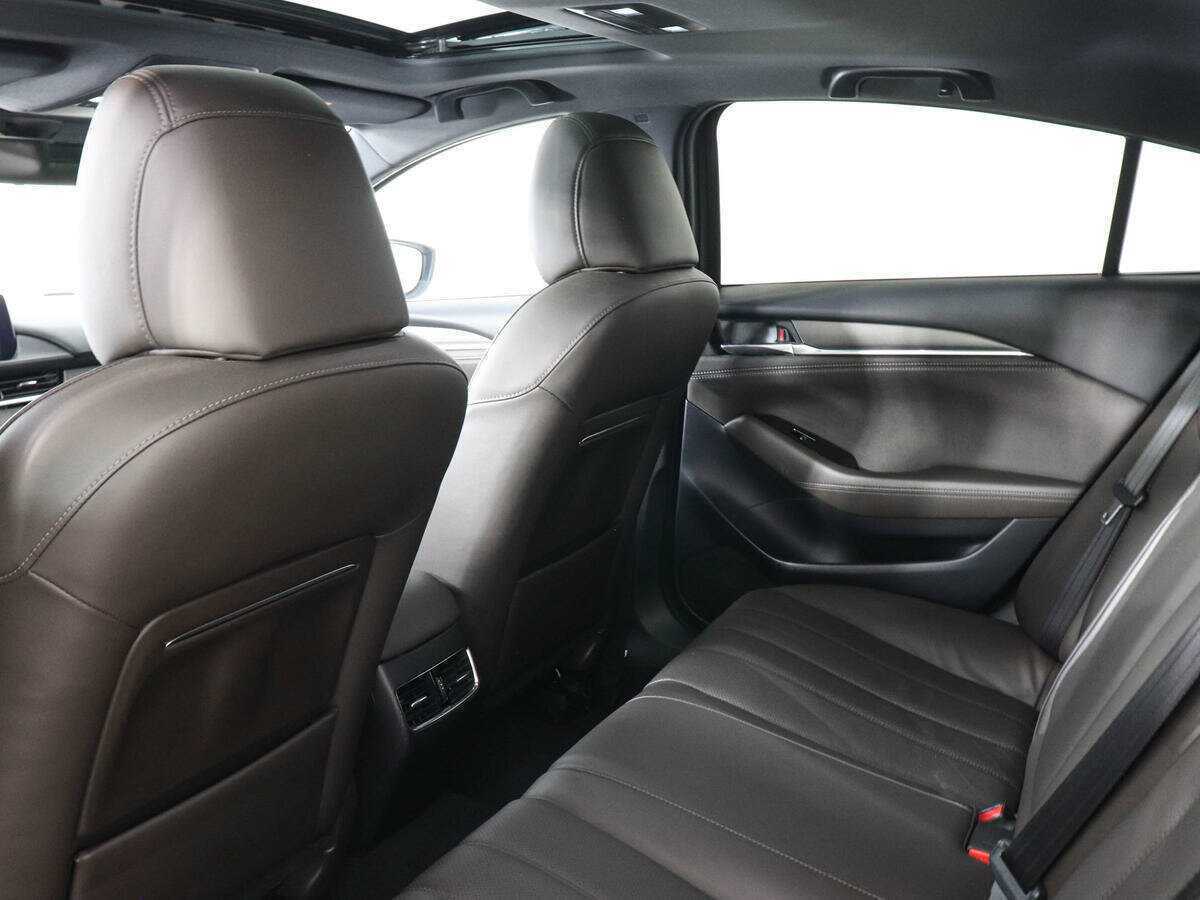 Купить Mazda 6 с пробегом. Фото: #11