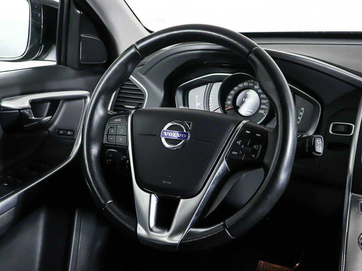 Купить Volvo XC60 с пробегом. Фото: #9