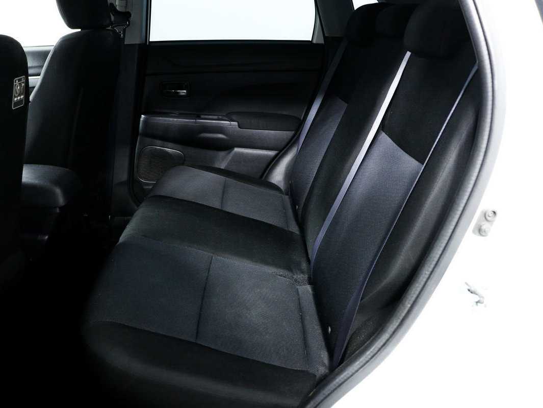 Купить Mitsubishi ASX с пробегом. Фото: #11