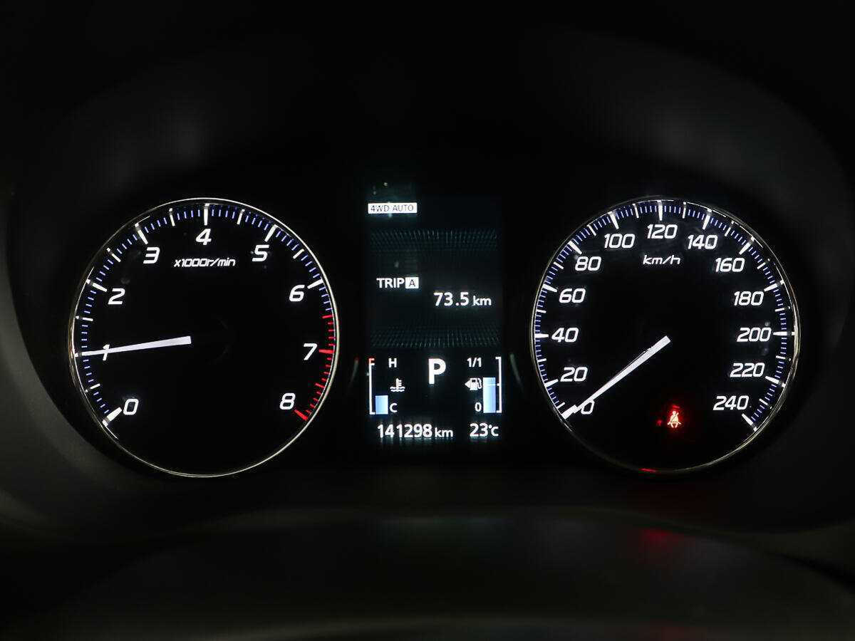 Купить Mitsubishi Outlander с пробегом. Фото: #13