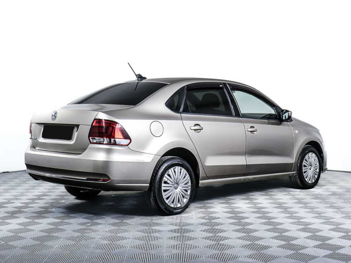 Купить Volkswagen Polo с пробегом. Фото: #3