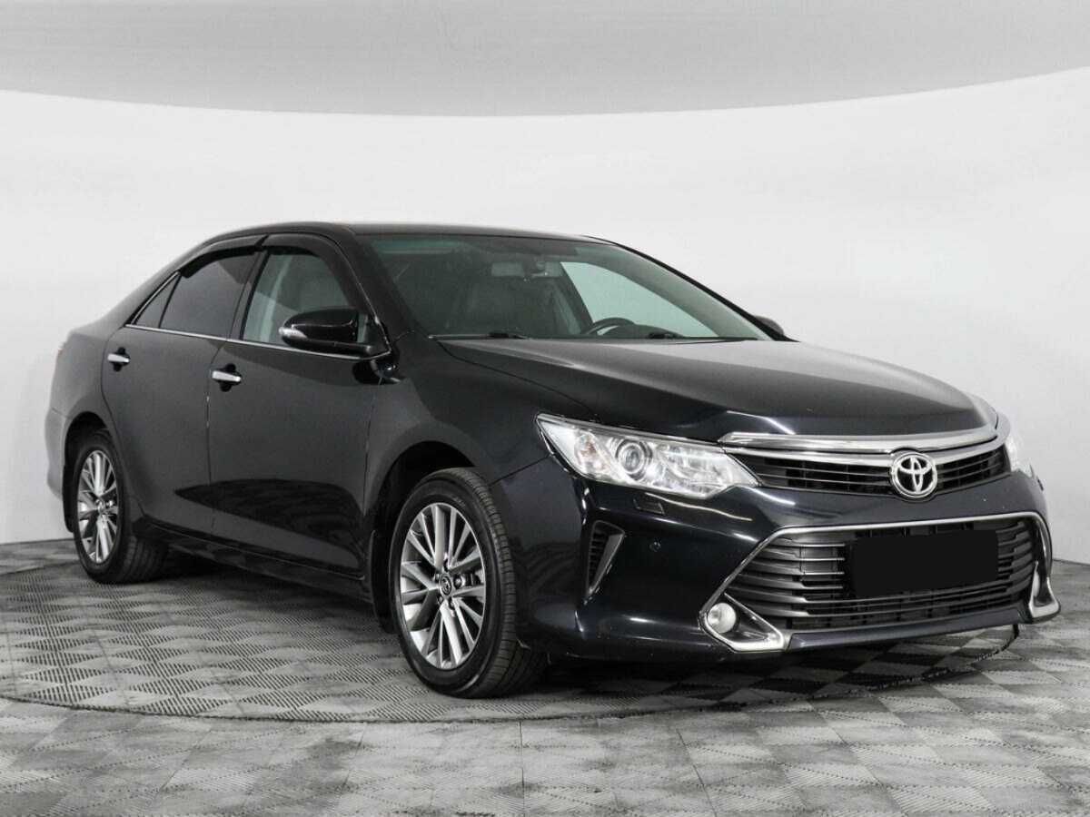 Купить Toyota Camry с пробегом. Фото: #2