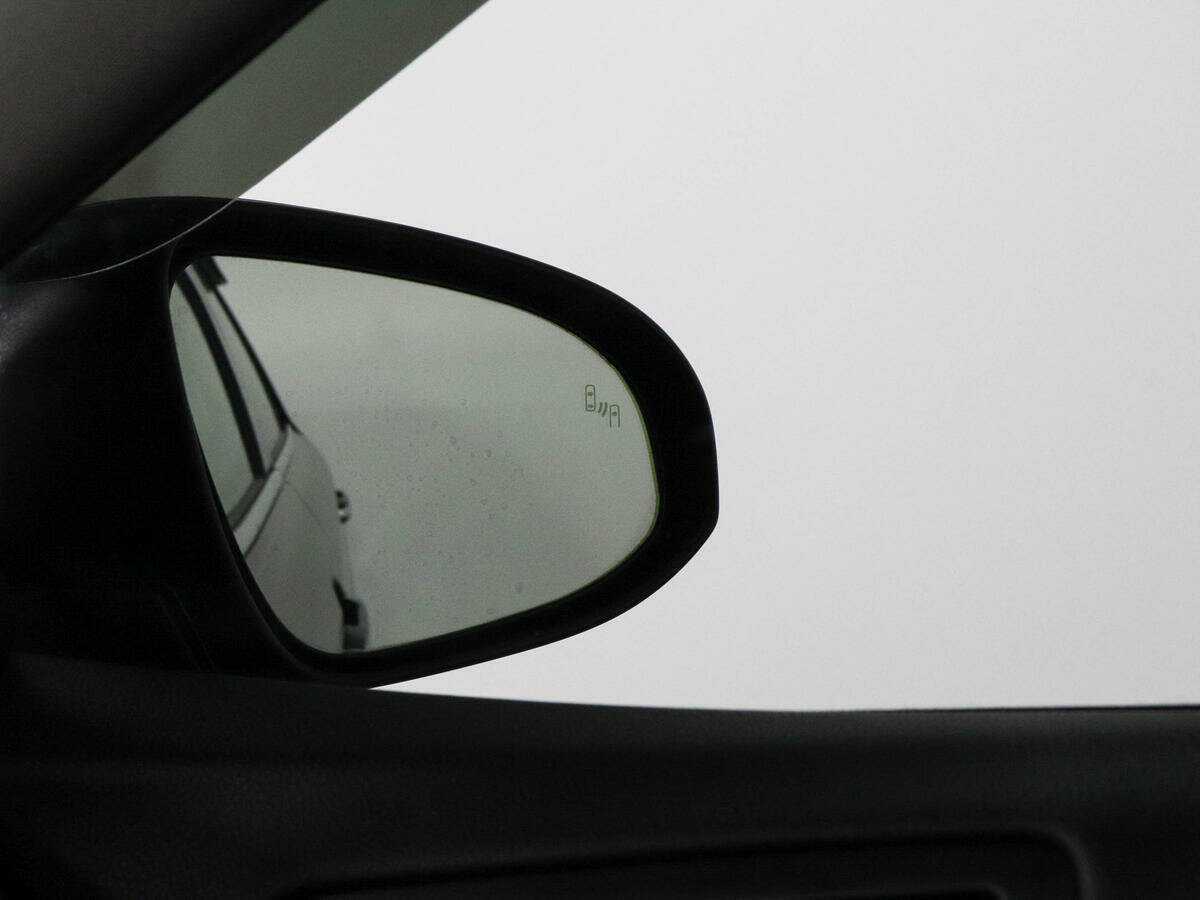 Купить Toyota Camry с пробегом. Фото: #13