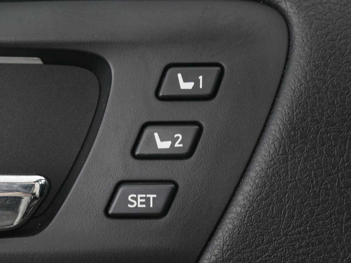 Купить Toyota Camry с пробегом. Фото: #14