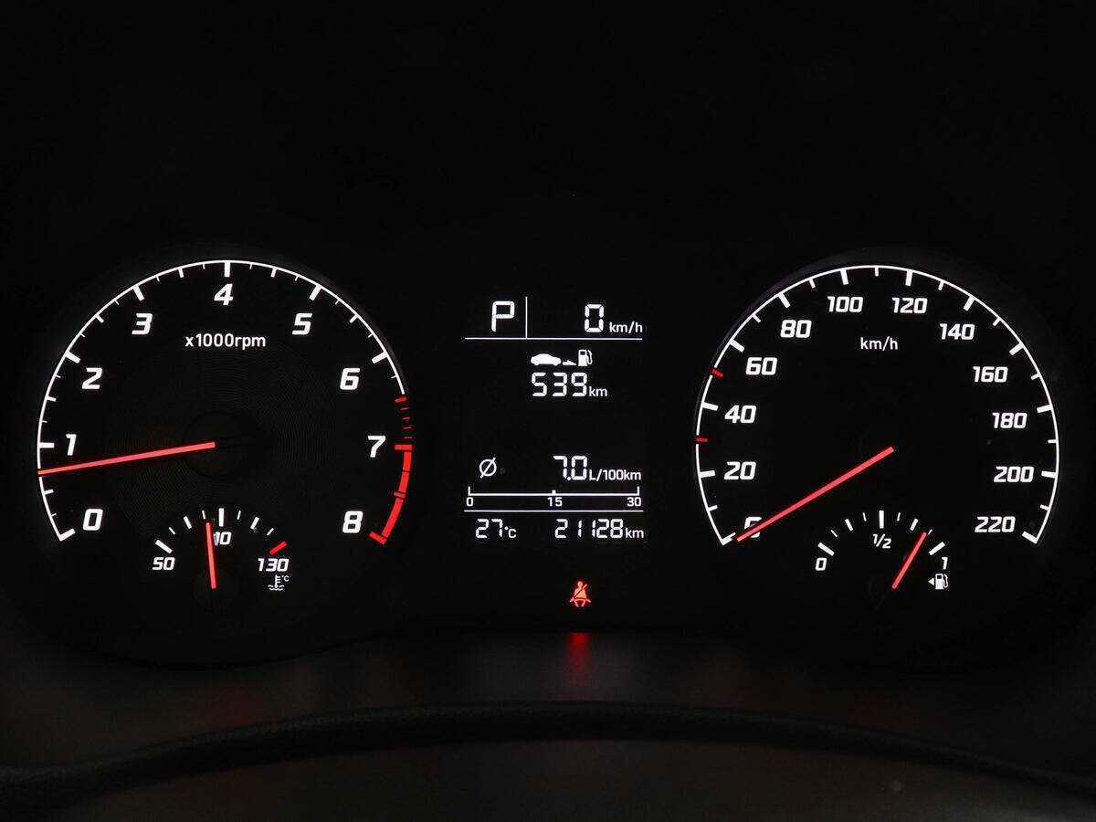 Купить Hyundai Solaris с пробегом. Фото: #10