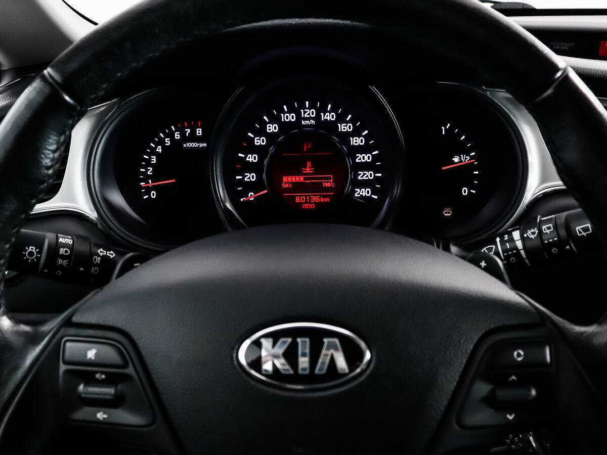 Купить Kia Ceed с пробегом. Фото: #15