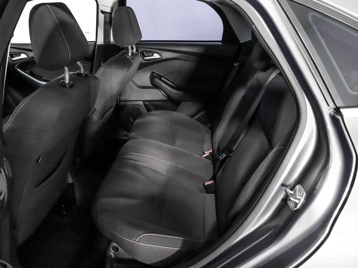Купить Ford Focus с пробегом. Фото: #7