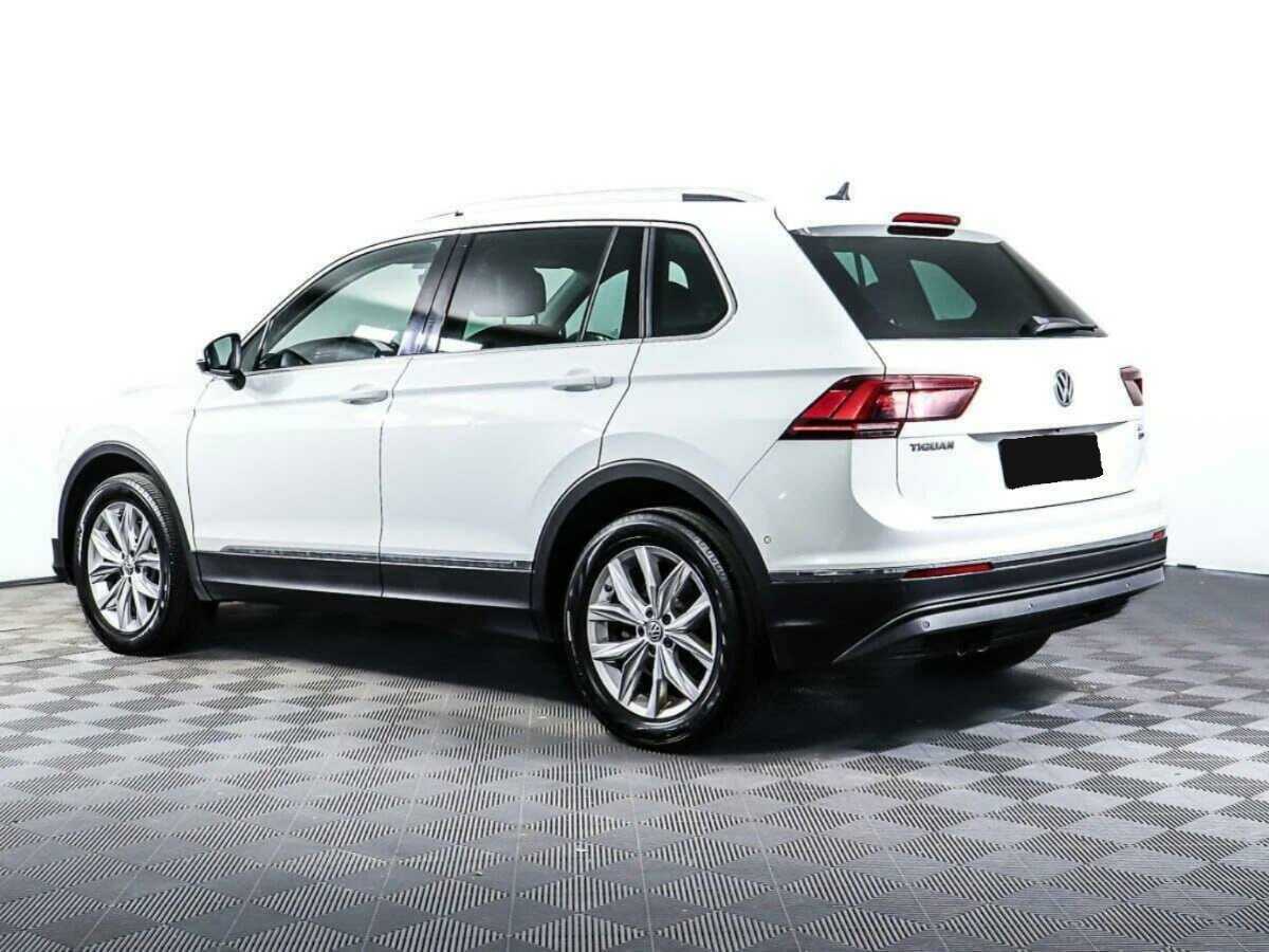 Купить Volkswagen Tiguan с пробегом. Фото: #4