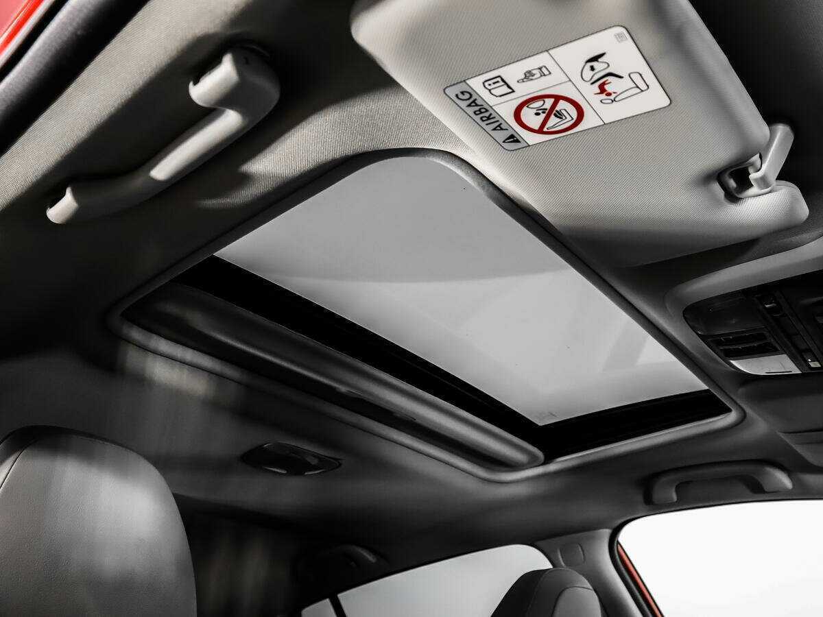 Купить Subaru XV с пробегом. Фото: #14