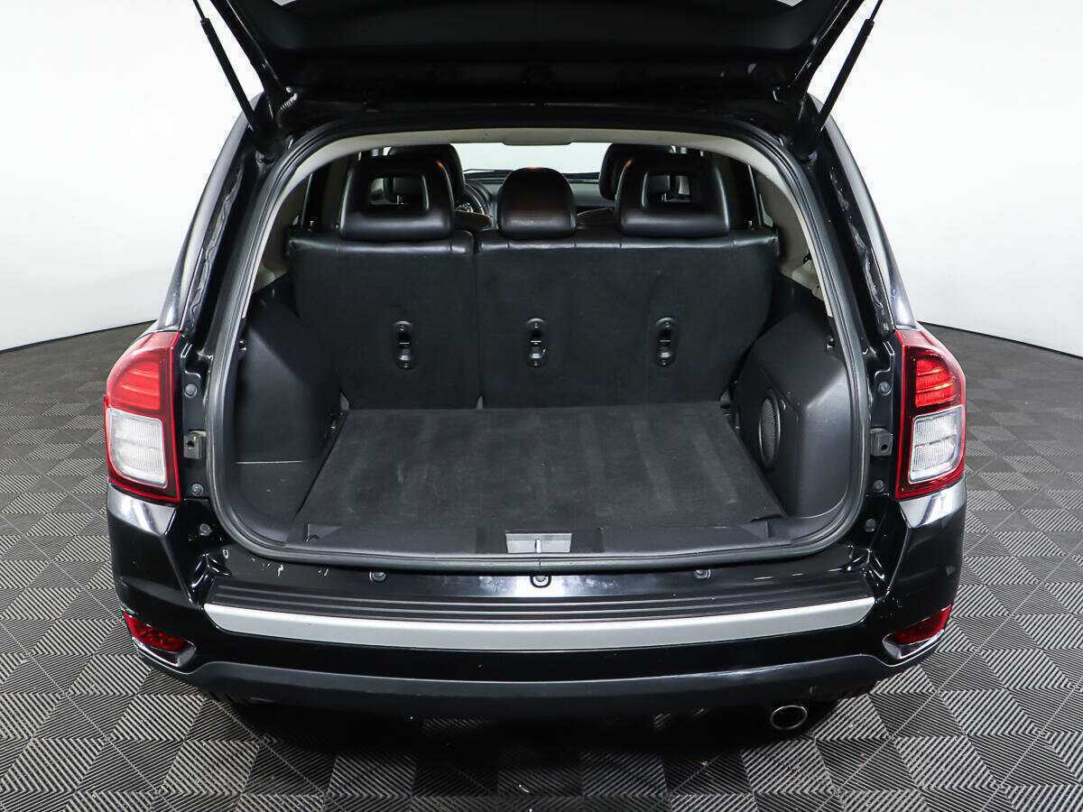 Купить Jeep Compass с пробегом. Фото: #9