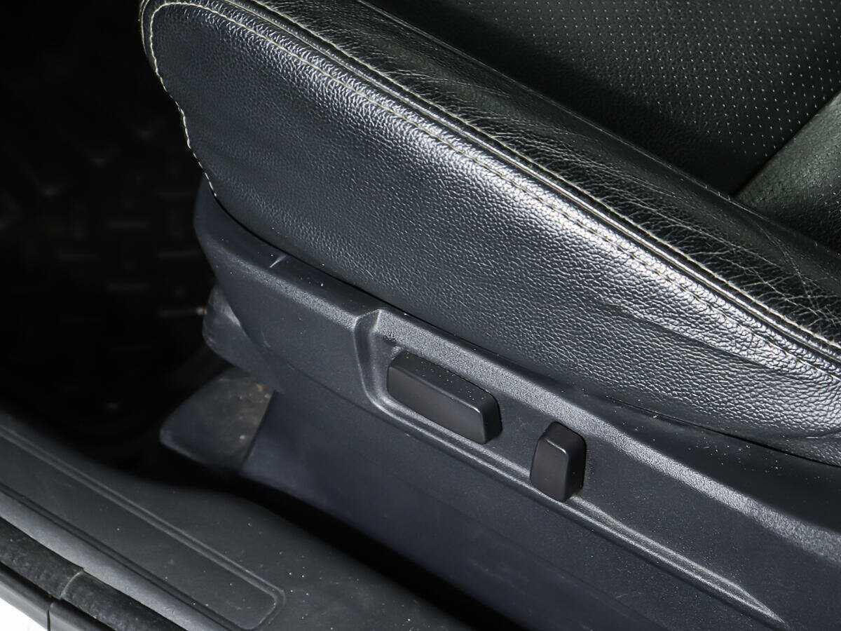 Купить Mitsubishi Outlander с пробегом. Фото: #15