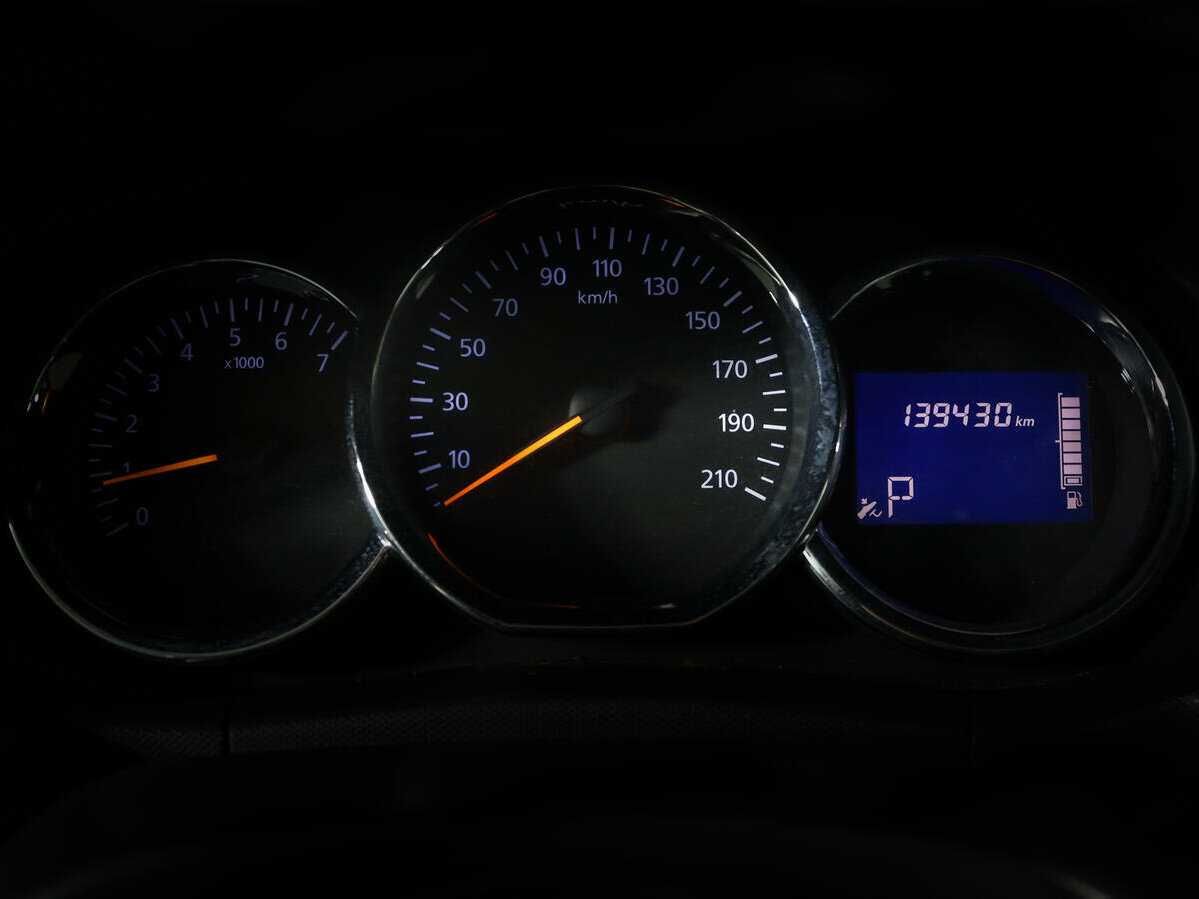 Купить Renault Duster с пробегом. Фото: #10