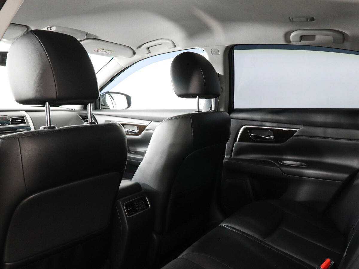 Купить Nissan Teana с пробегом. Фото: #11