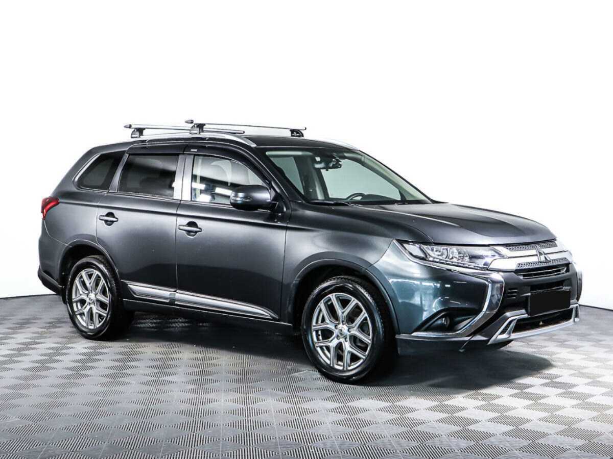 Купить Mitsubishi Outlander с пробегом. Фото: #2