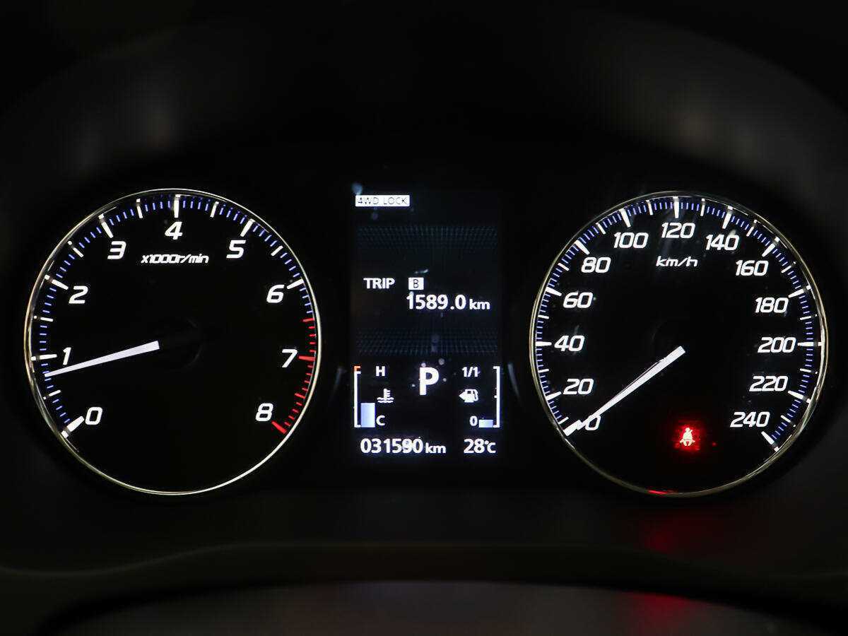 Купить Mitsubishi Outlander с пробегом. Фото: #13