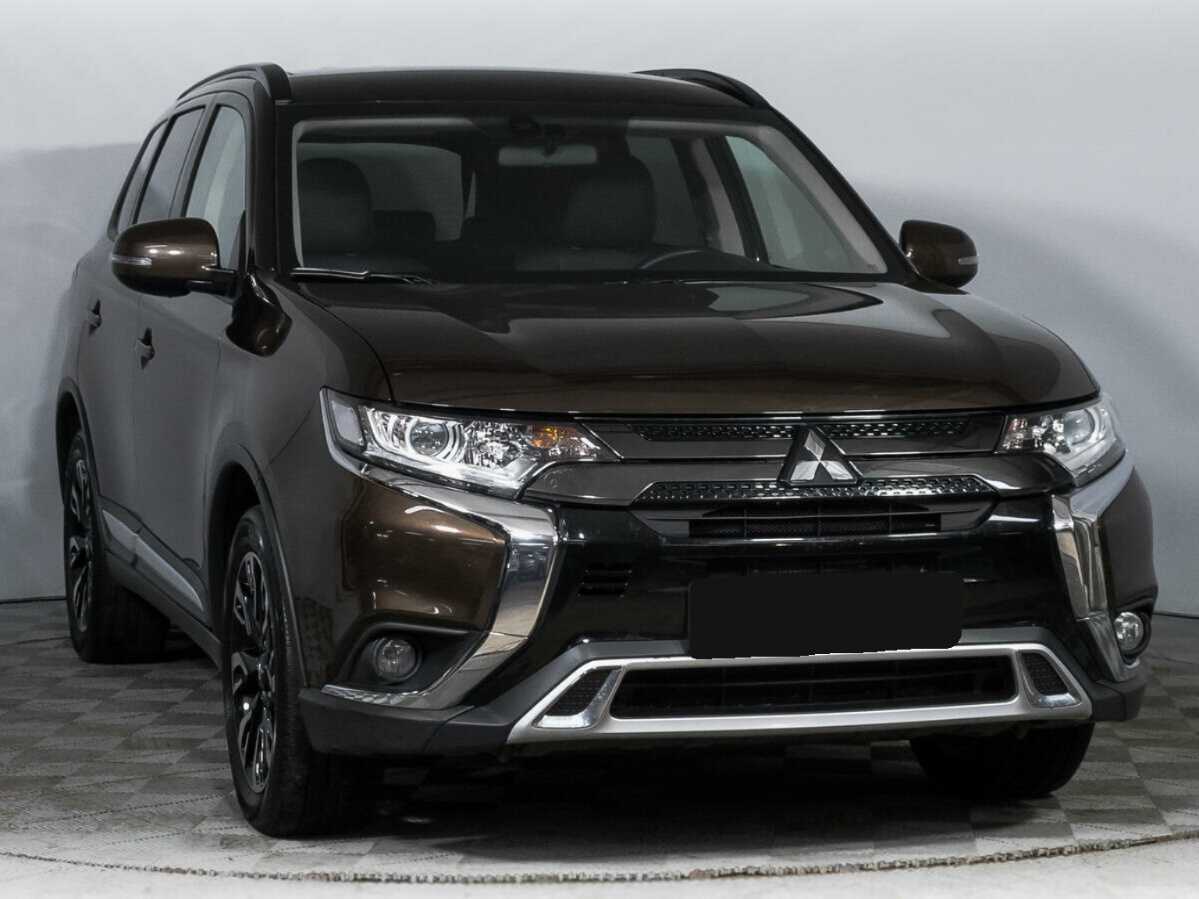 Купить Mitsubishi Outlander с пробегом. Фото: #2