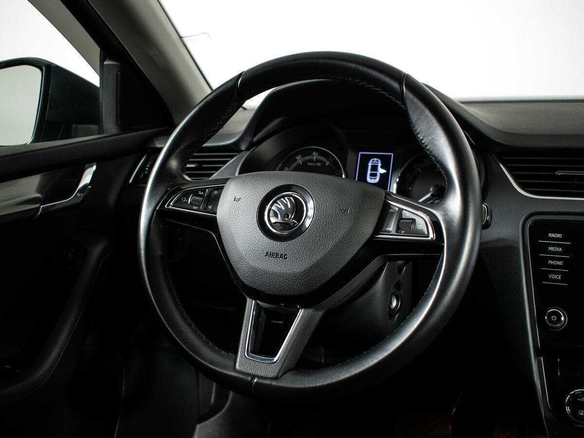 Купить Skoda Octavia с пробегом. Фото: #13