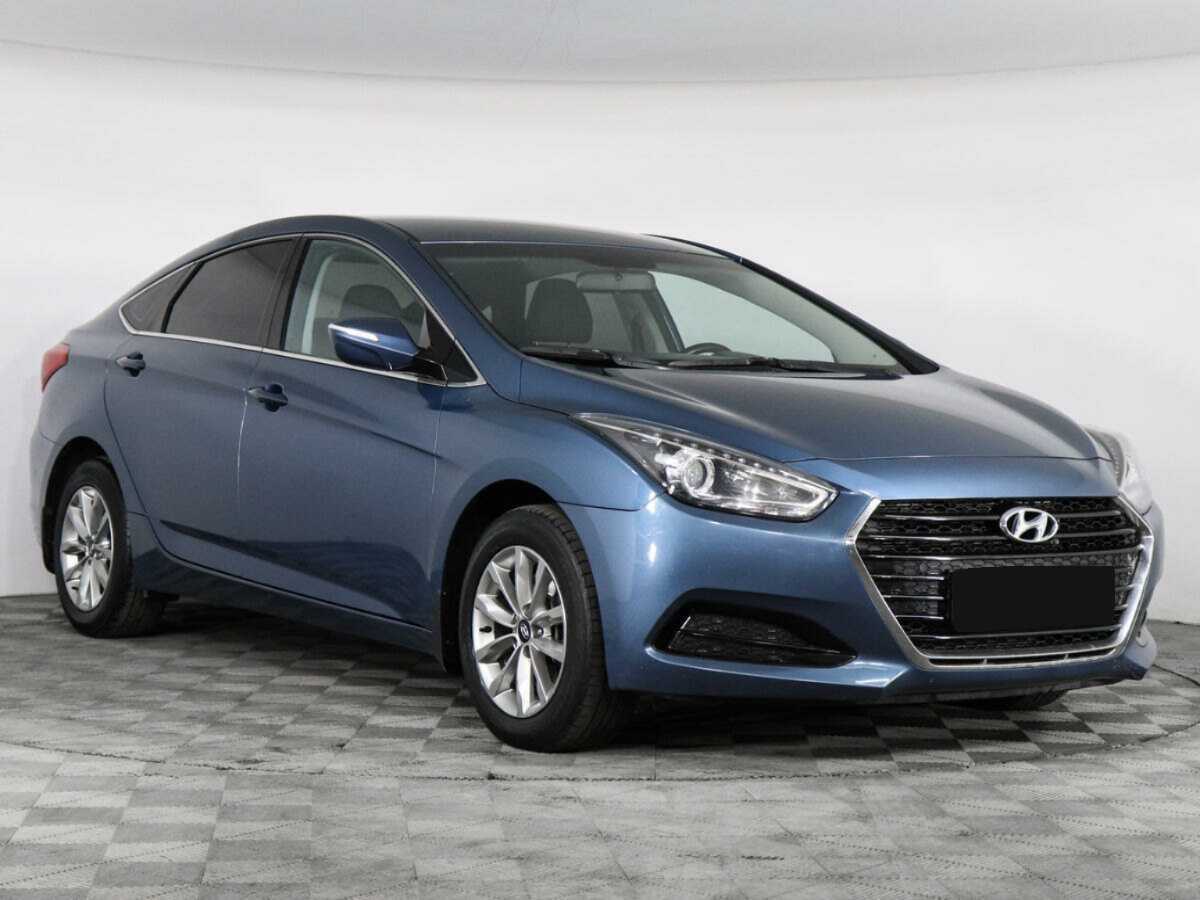 Купить Hyundai i40 с пробегом. Фото: #2
