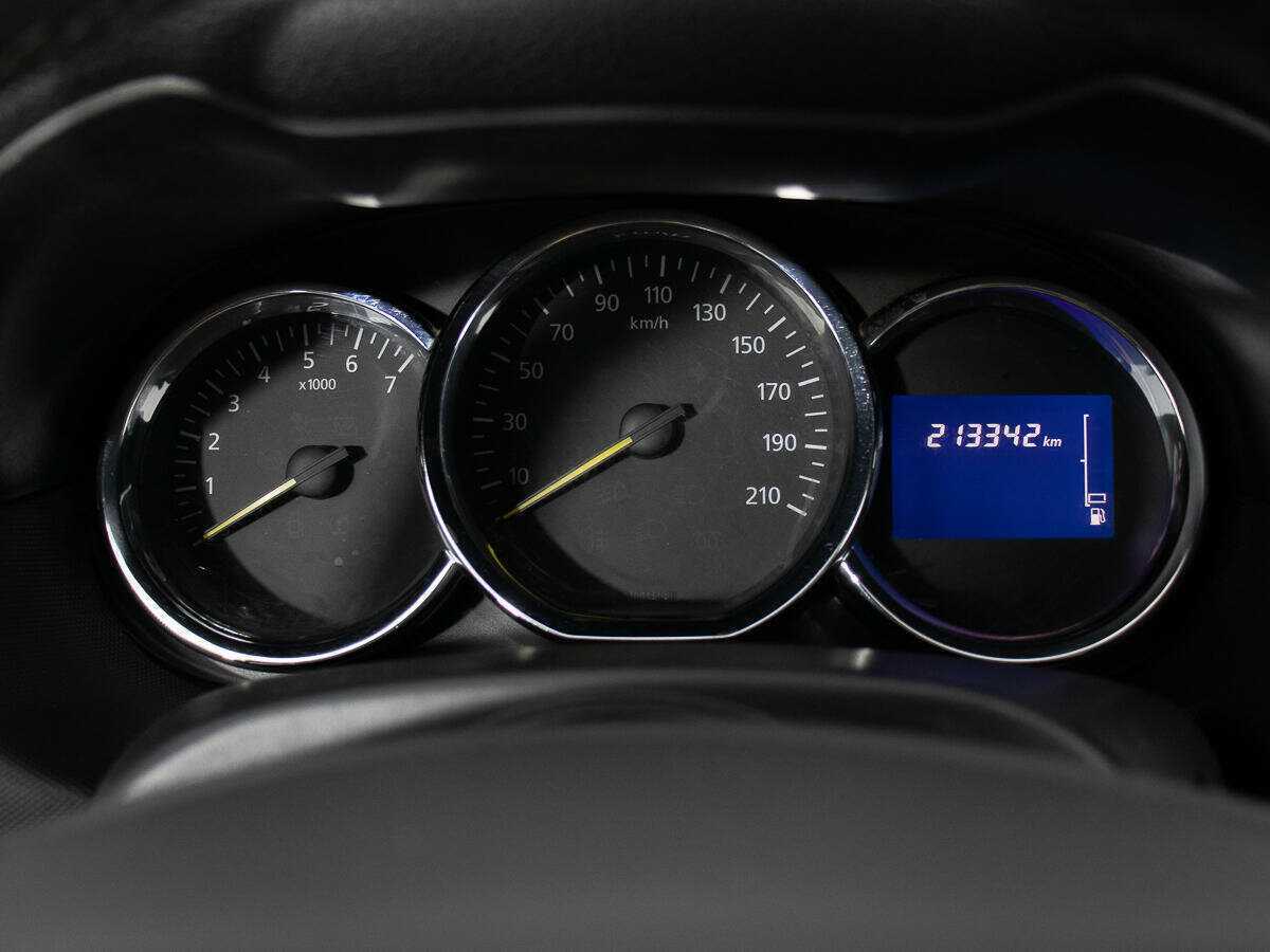 Купить Renault Duster с пробегом. Фото: #11