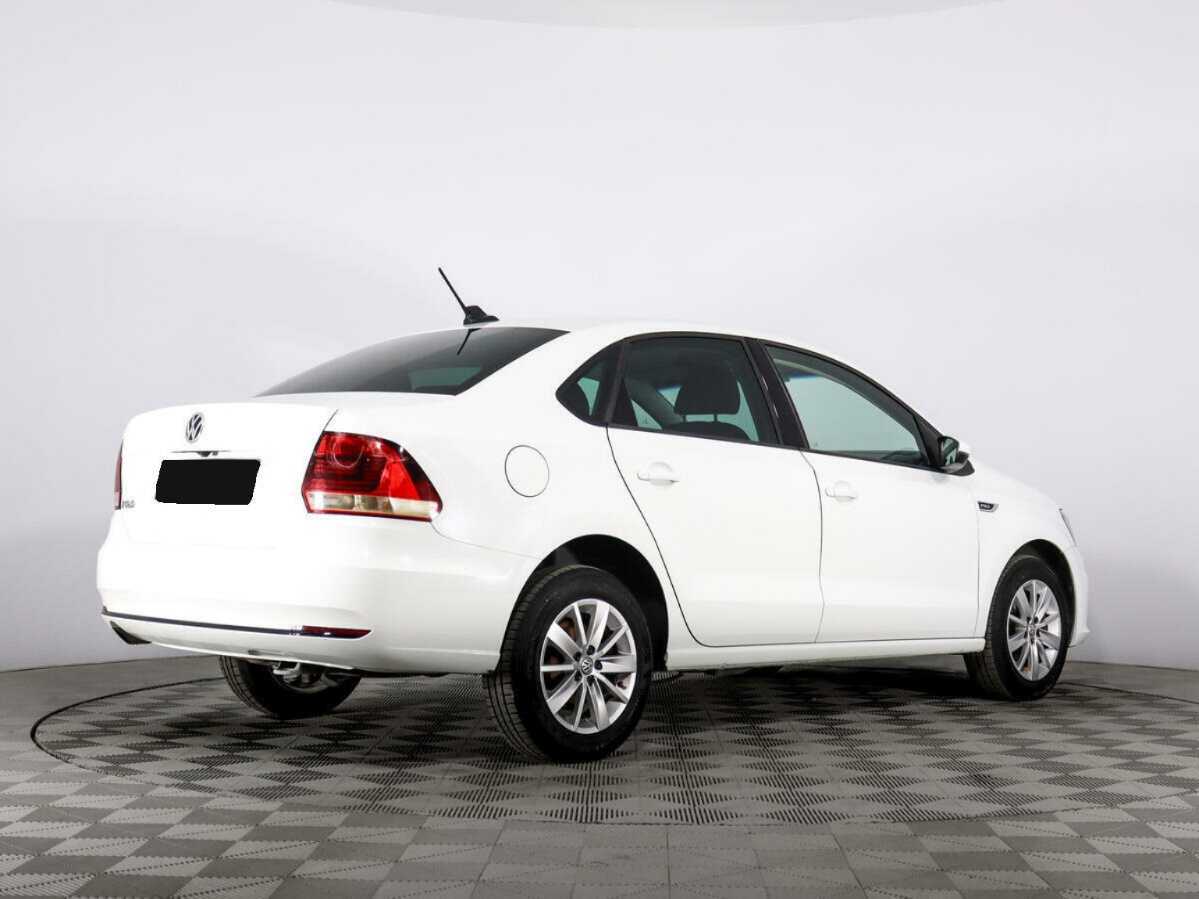 Купить Volkswagen Polo с пробегом. Фото: #3