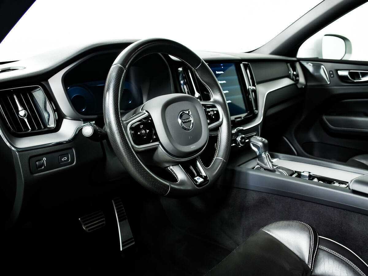 Купить Volvo XC60 с пробегом. Фото: #12
