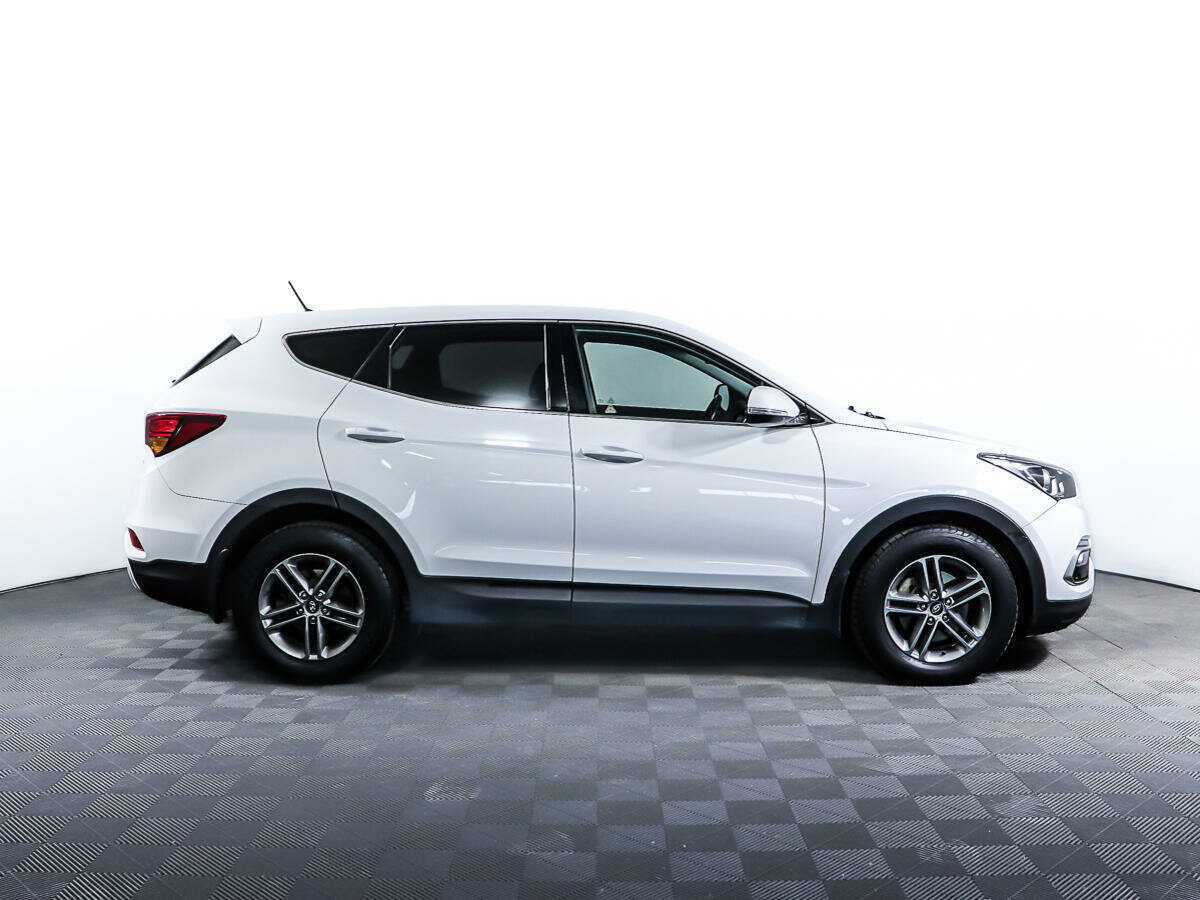 Купить Hyundai Santa Fe с пробегом. Фото: #2