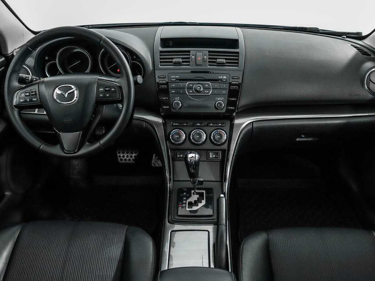 Купить Mazda 6 с пробегом. Фото: #11