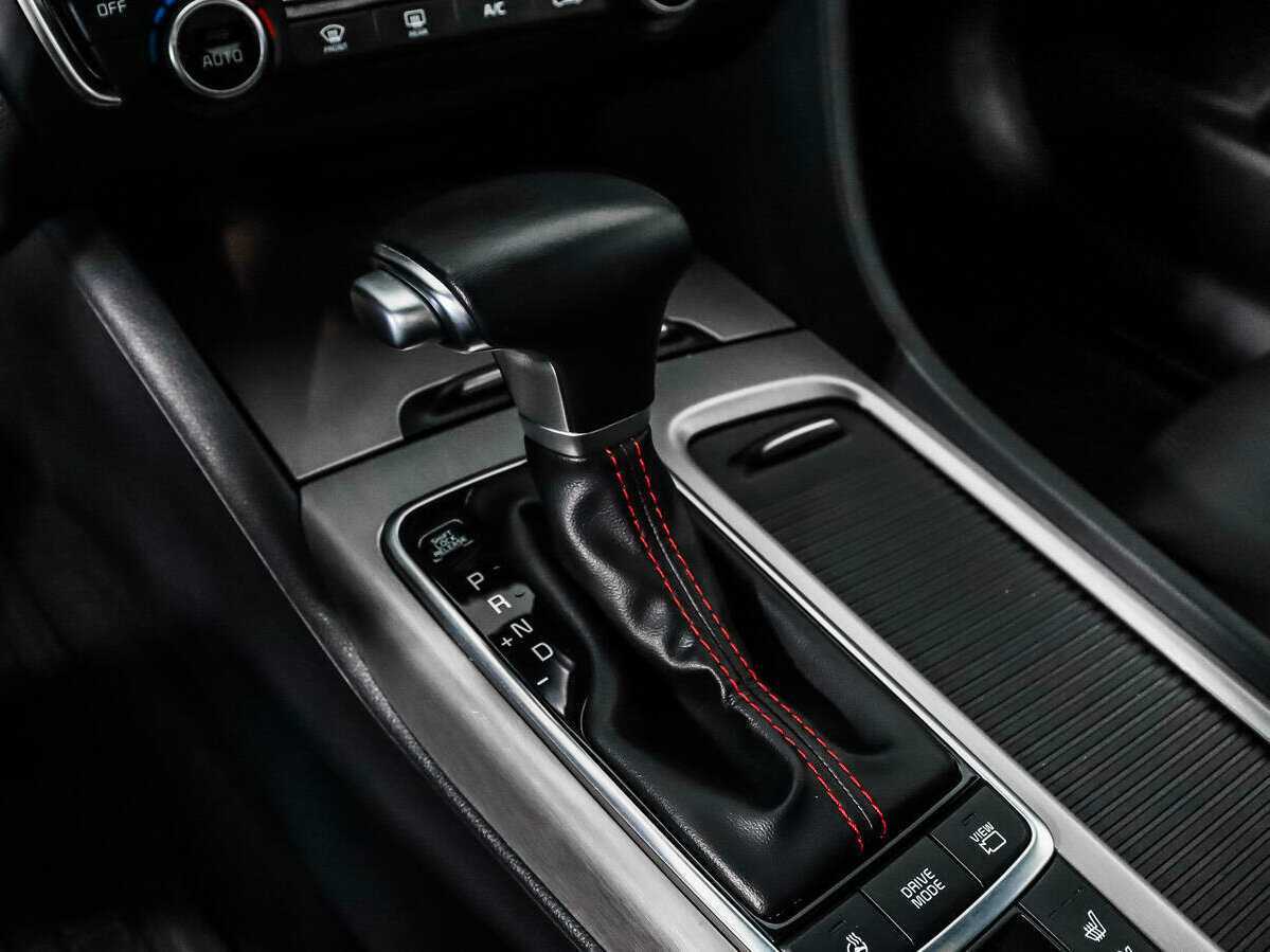 Купить Kia Optima с пробегом. Фото: #10