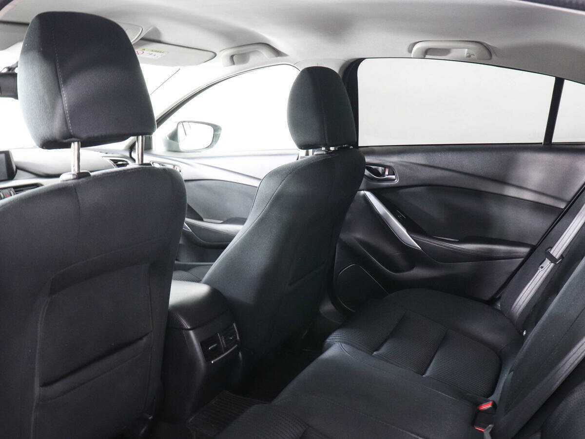 Купить Mazda 6 с пробегом. Фото: #11
