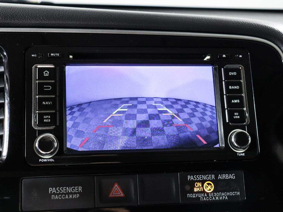 Купить Mitsubishi Outlander с пробегом. Фото: #13