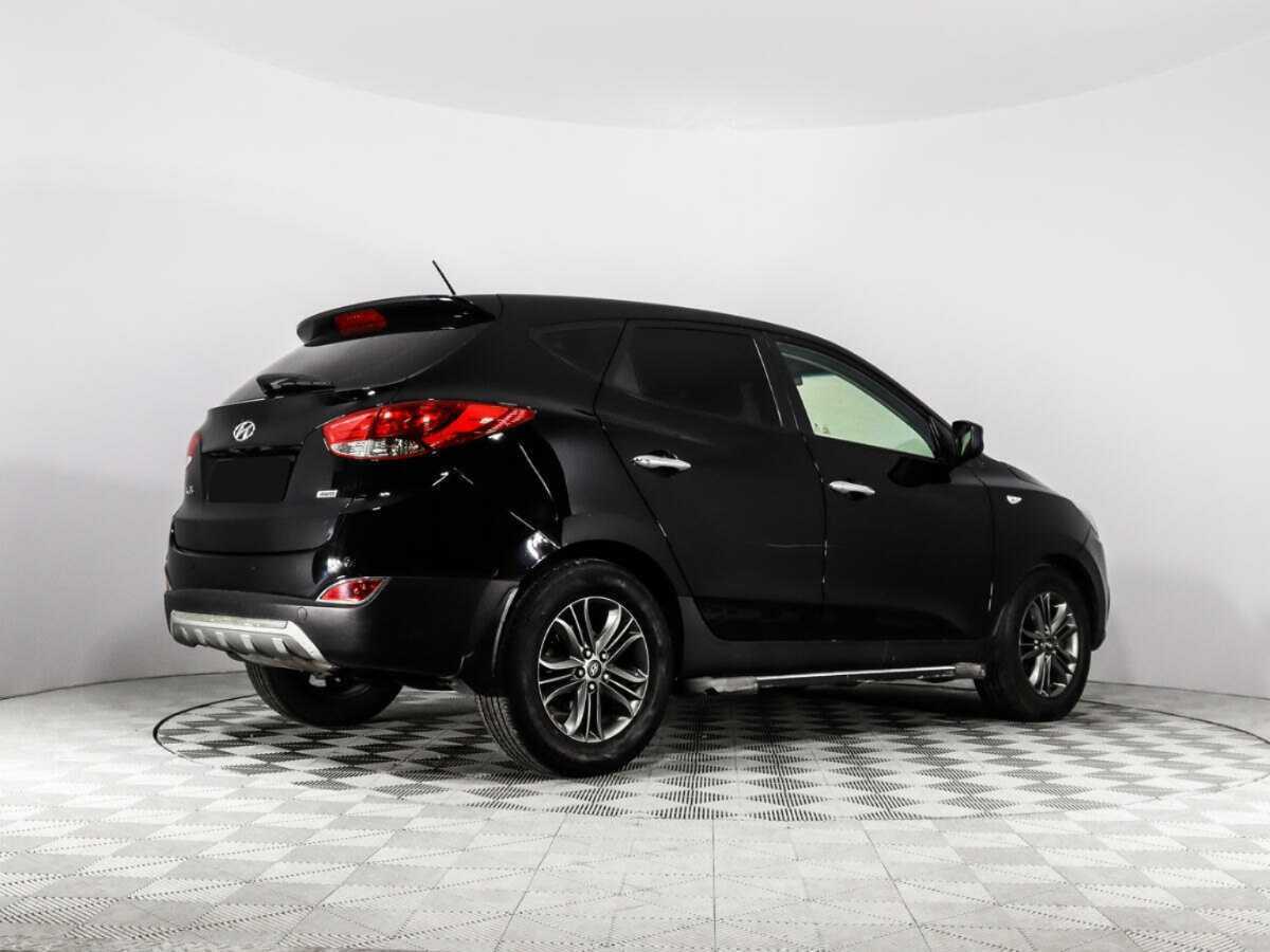 Купить Hyundai ix35 с пробегом. Фото: #4