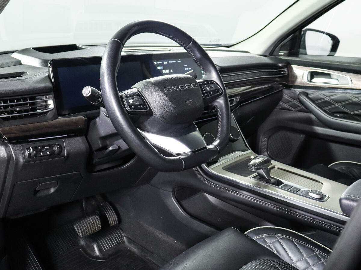 Купить EXEED VX с пробегом. Фото: #13