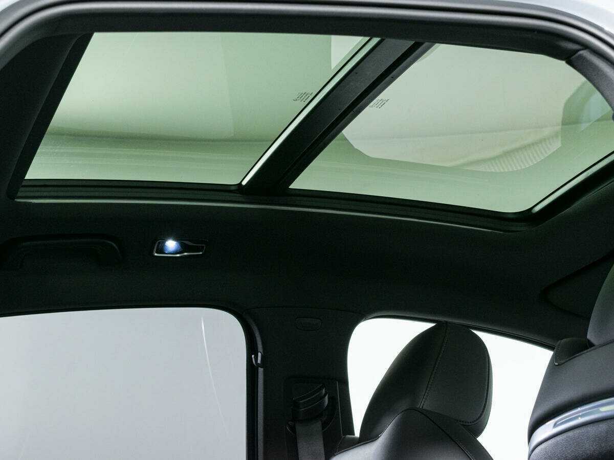 Купить Geely Tugella с пробегом. Фото: #11