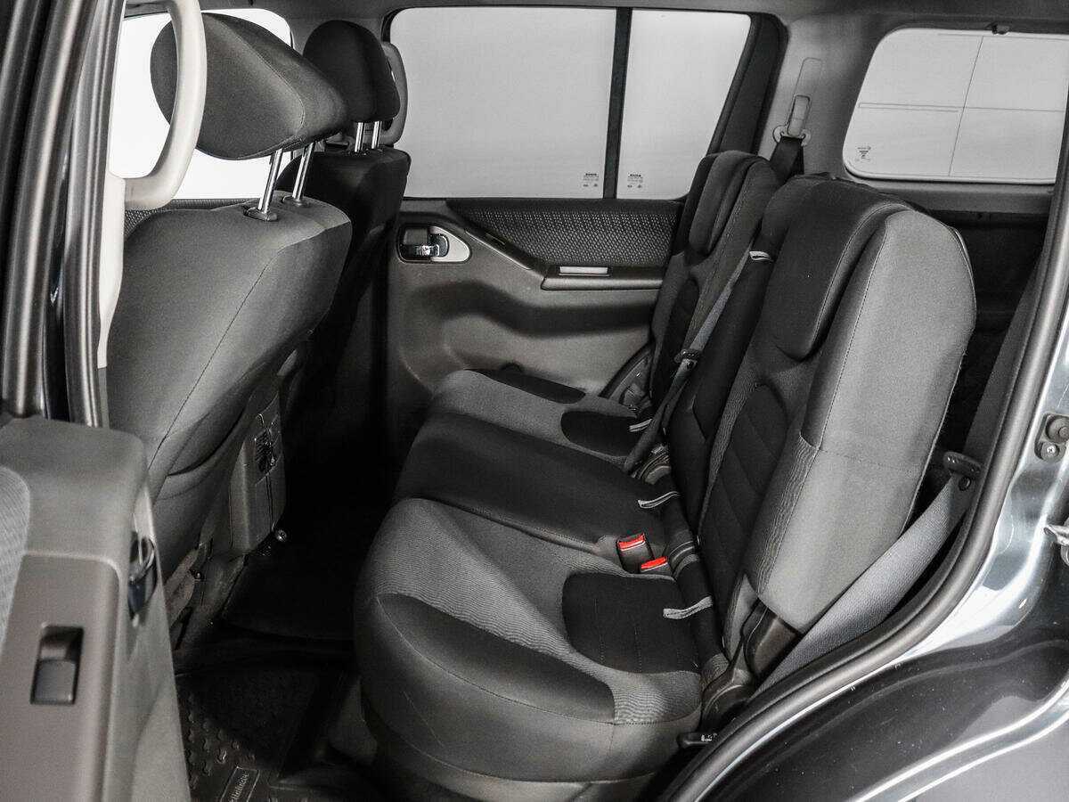 Купить Nissan Pathfinder с пробегом. Фото: #9