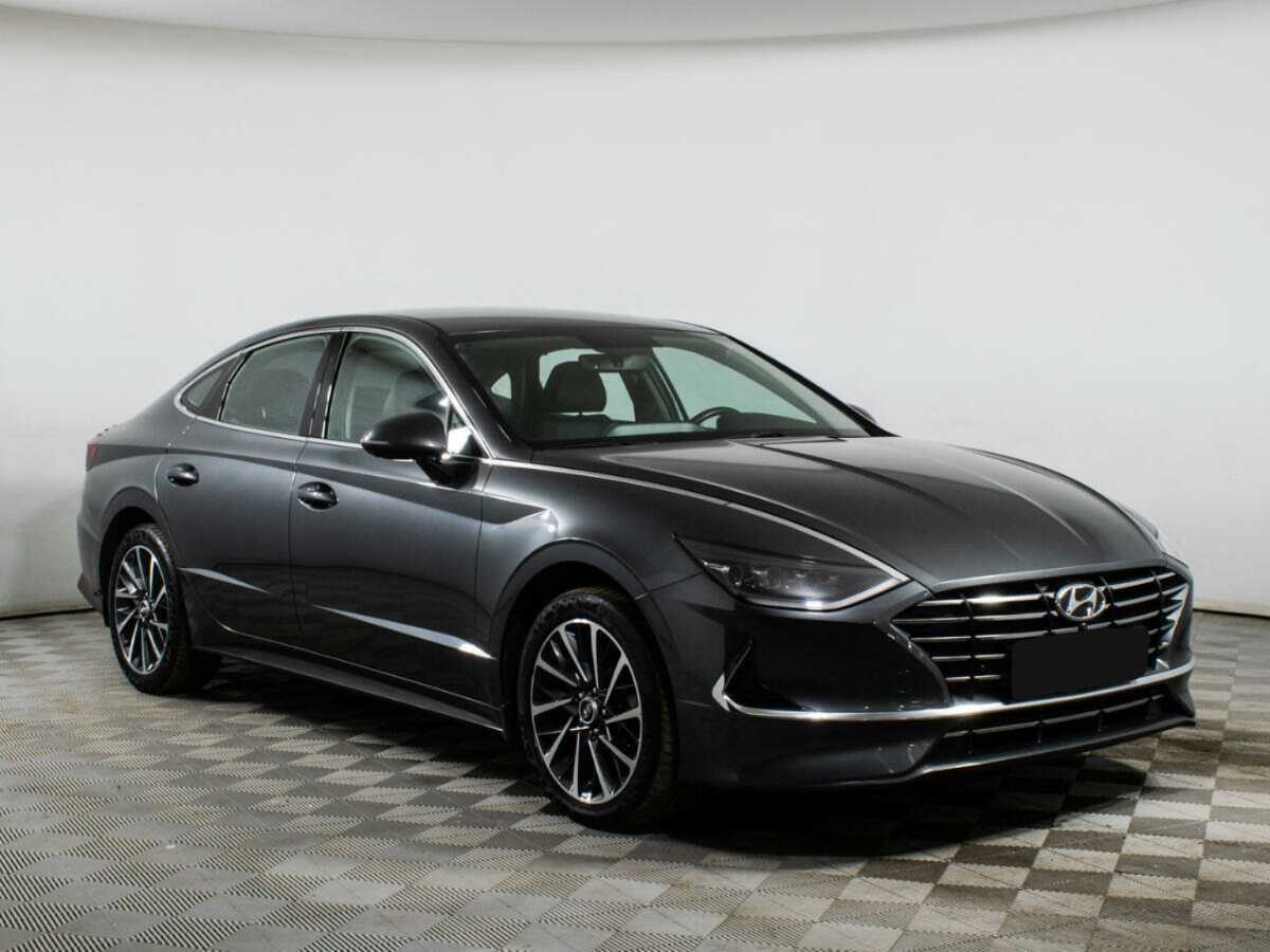 Купить Hyundai Sonata с пробегом. Фото: #2