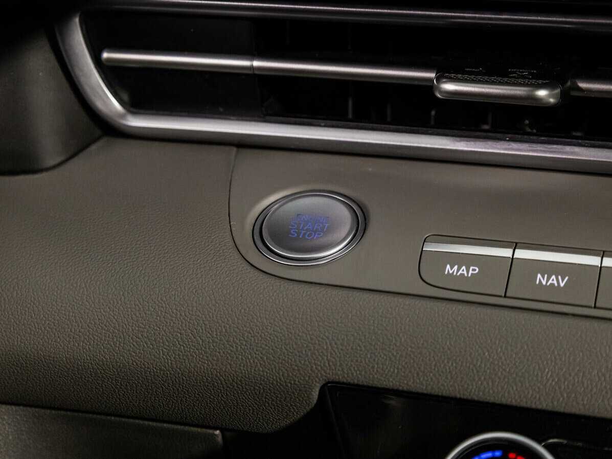 Купить Hyundai Elantra с пробегом. Фото: #14