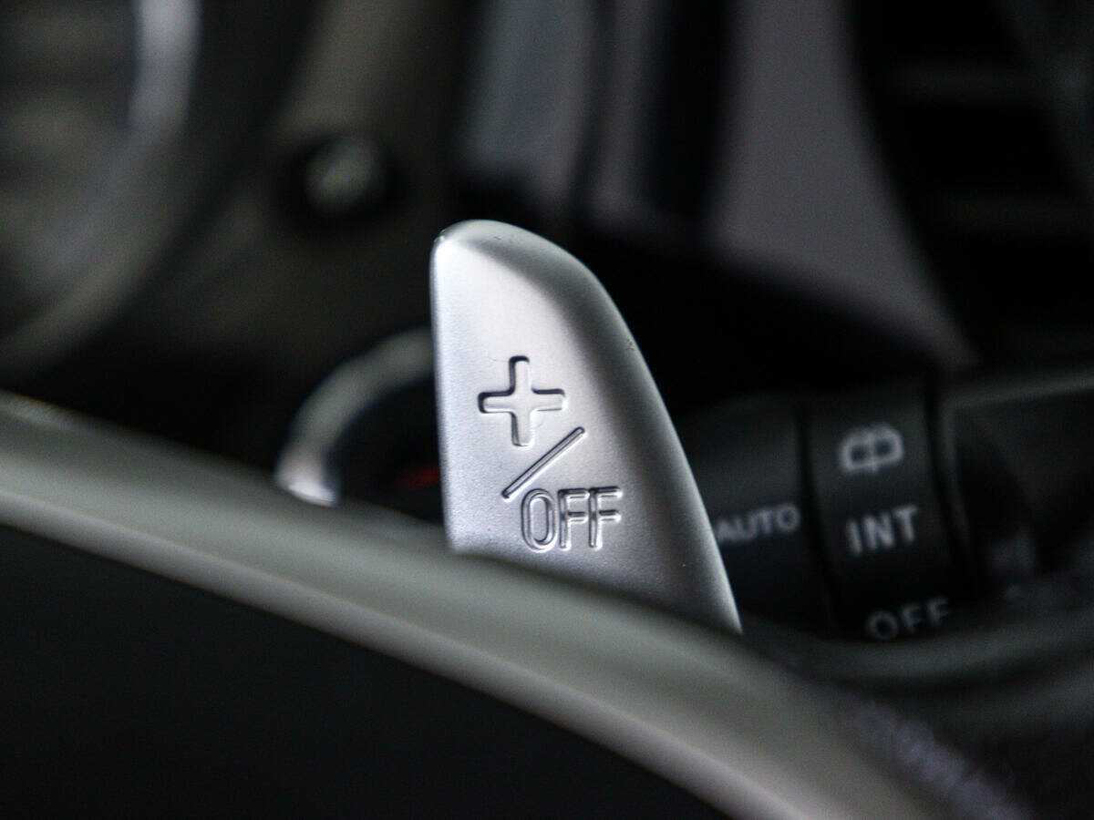 Купить Mitsubishi Outlander с пробегом. Фото: #17