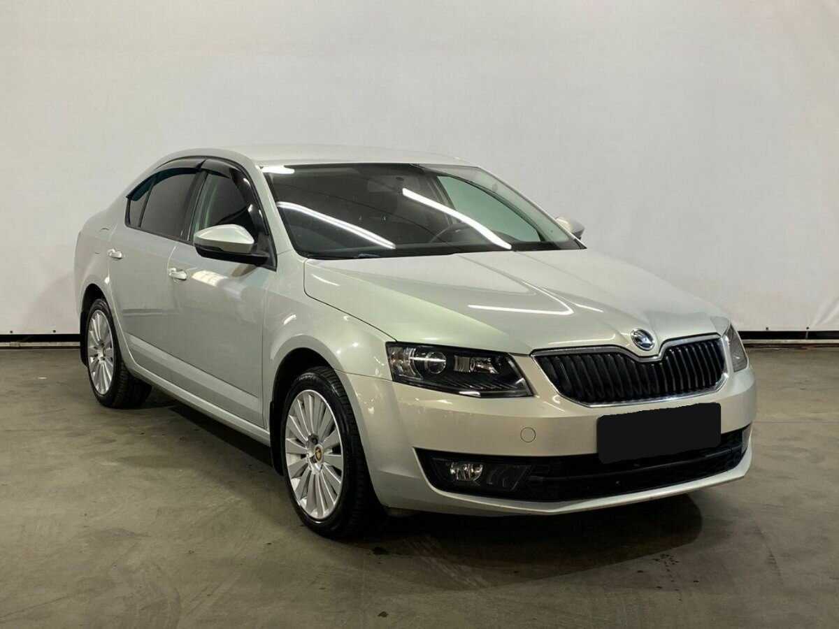 Купить Skoda Octavia с пробегом. Фото: #2