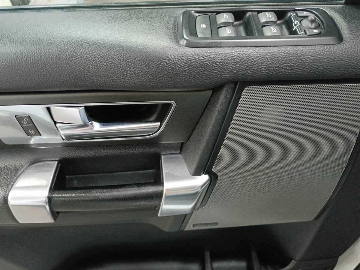 Купить Land Rover Discovery с пробегом. Фото: #16